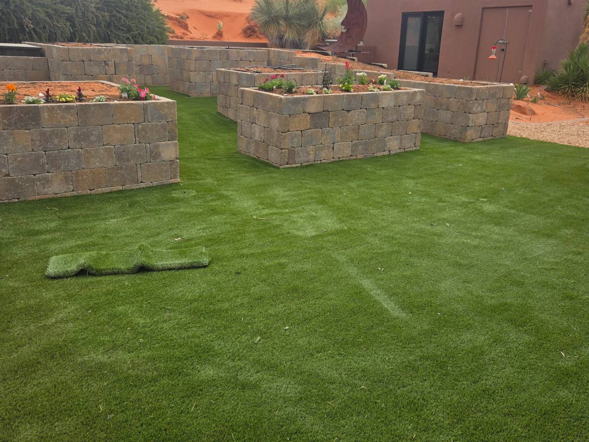 Where Synthetic Grass Works Best, artificial turf installation in St. George, Utah